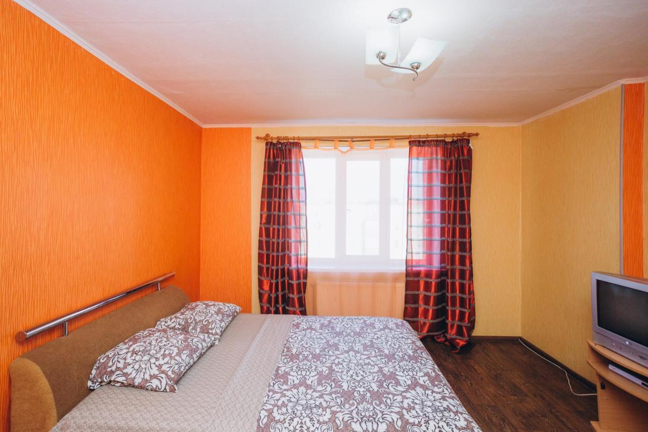 Apartmens Faraon On Illinskaya New Building 6 Floor Sumy Bagian luar foto